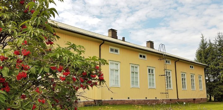 Haddomin koulun julkisivu Haddomskola fasad